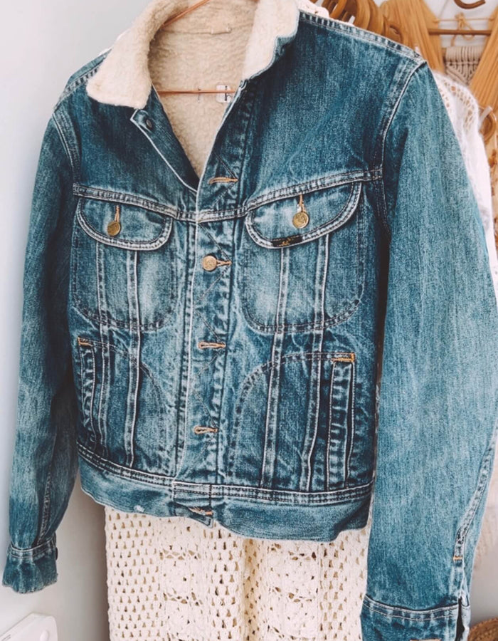 Lee Denim Jacket // Size 36 (S/M)