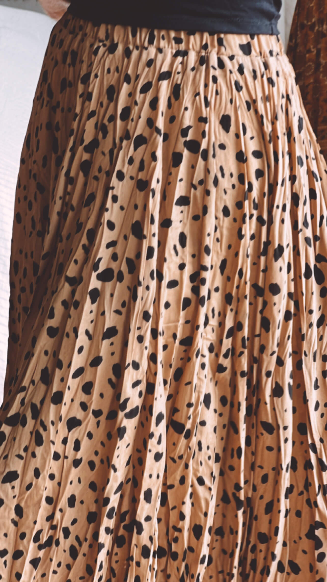 MaoMao Caramel Leopard Print Skirt // Small