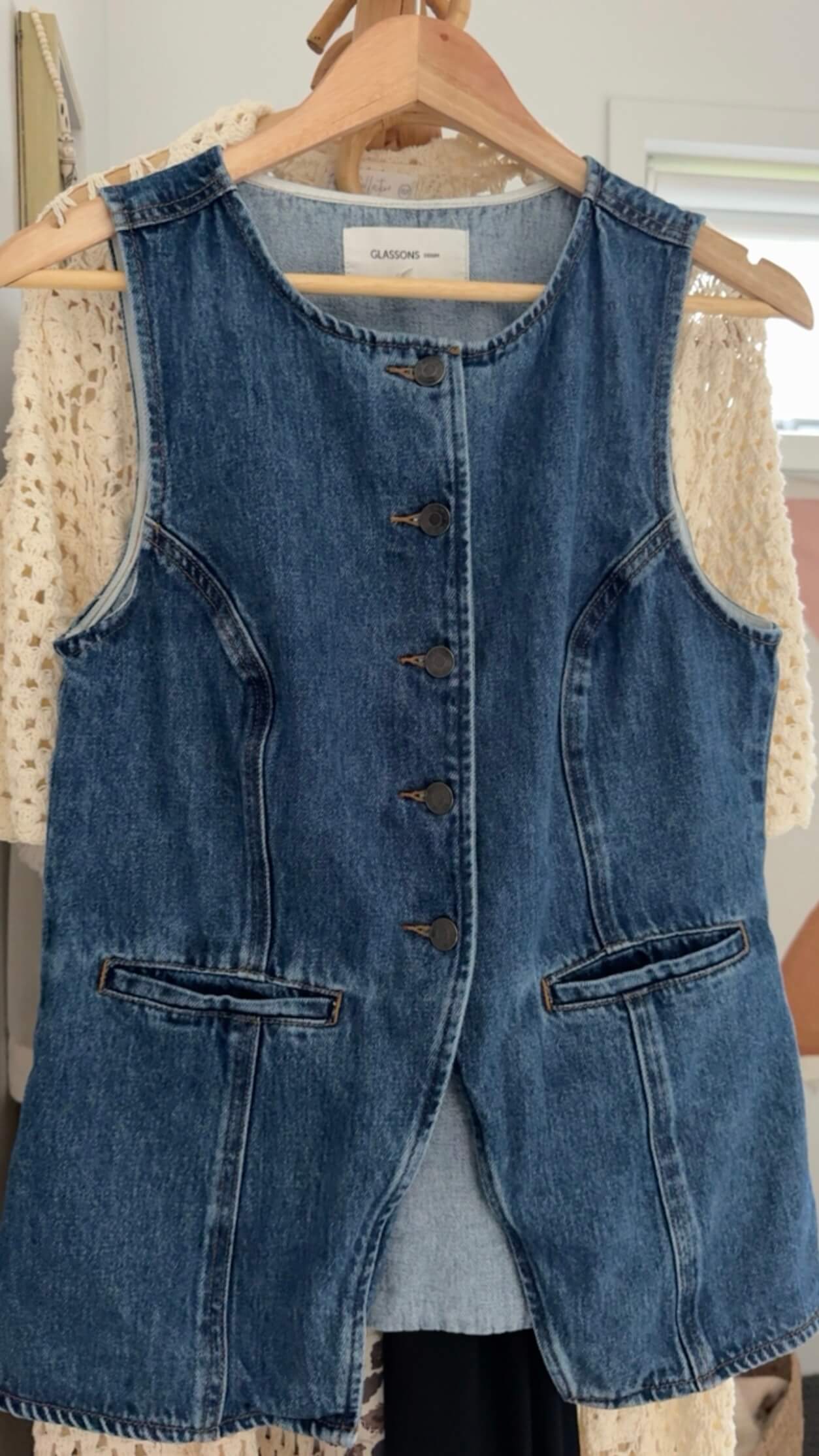 GLASSONS // Denim Vest // Mid-Vintage Blue // Medium