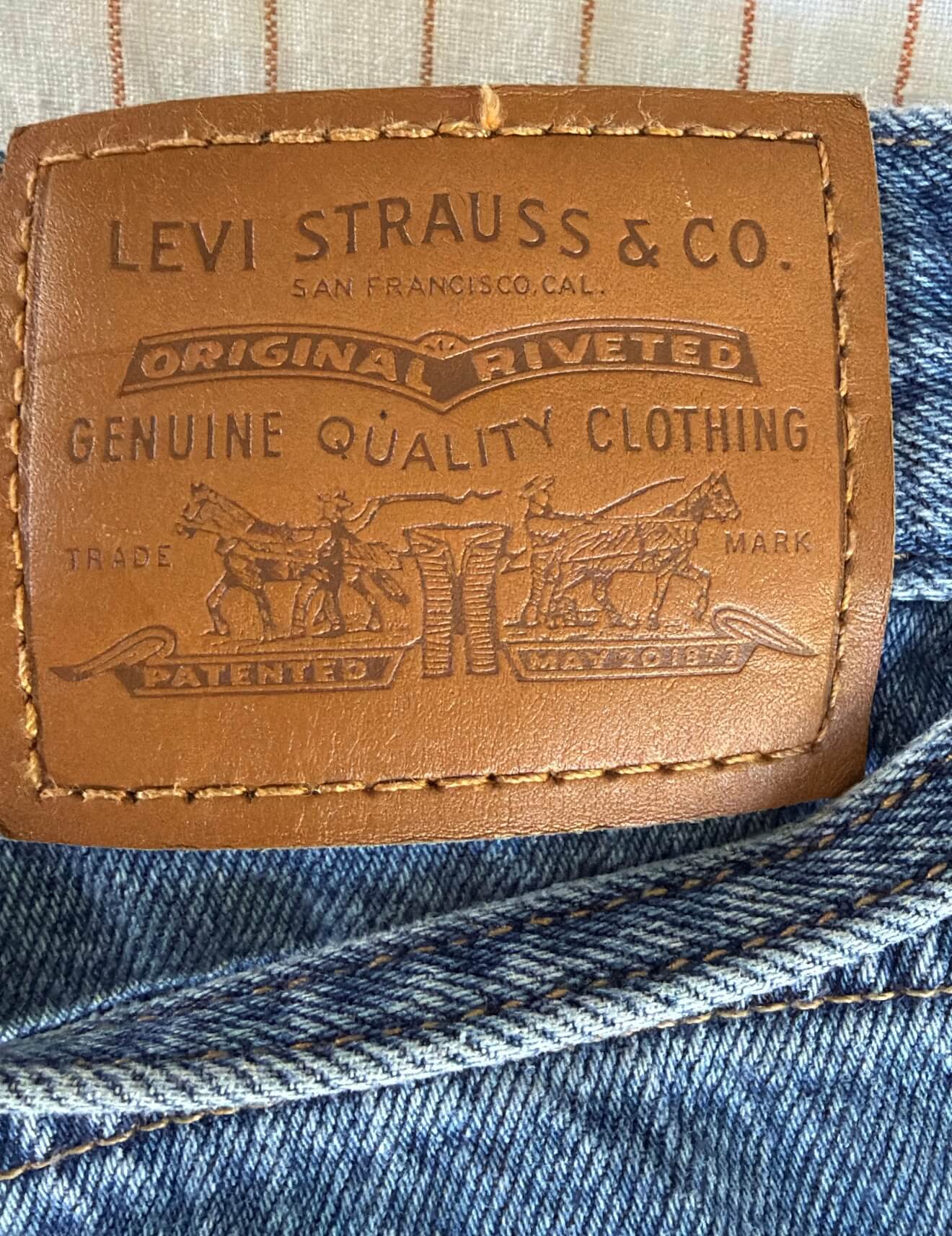 LEVI'S® // Women's XL Straight Jeans // Good Grades // Size 31