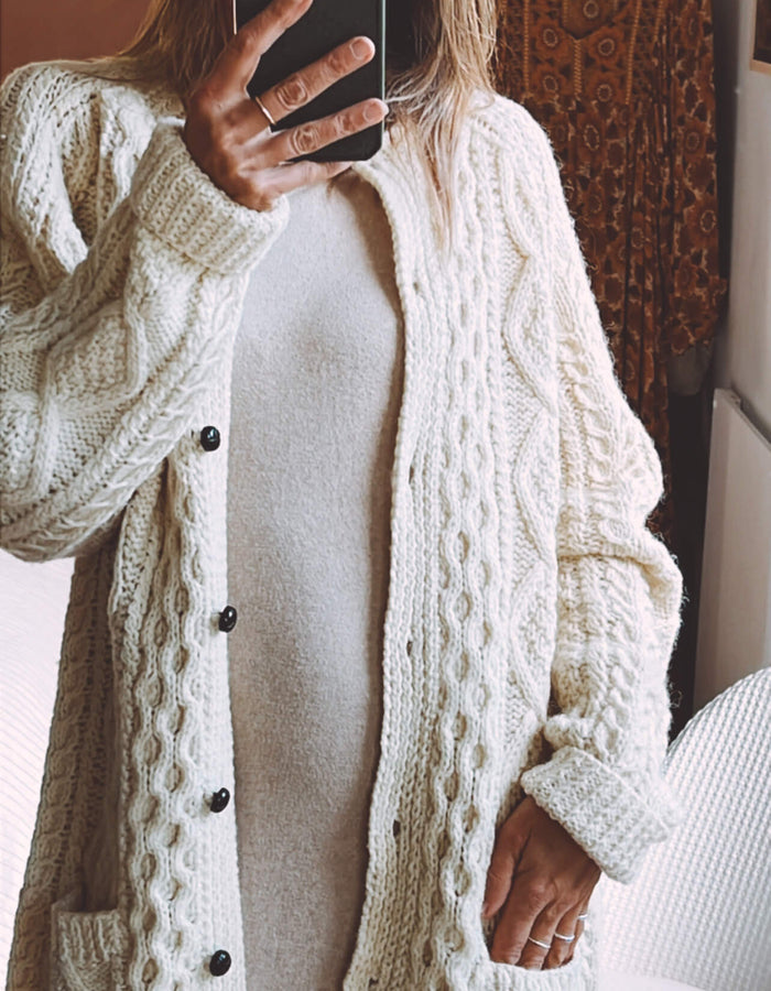 Cream Hand-Knitted Woollen Arran Cardi // Free Size