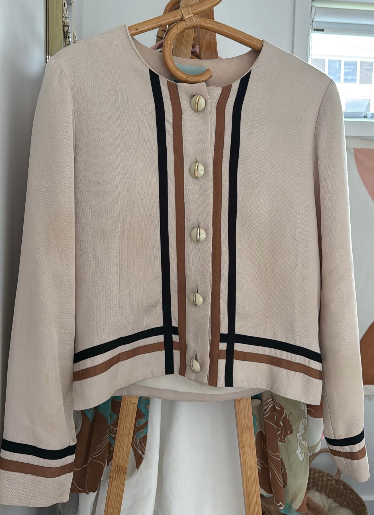 KATE SYLVESTER // Cropped Jacket // Taupe // Small