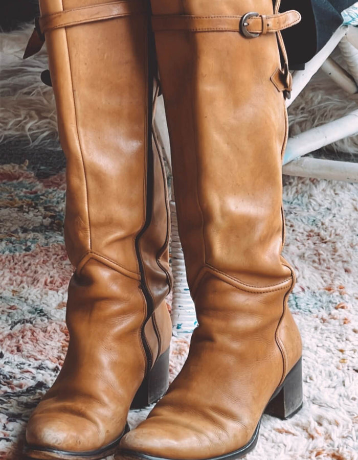 Tan Leather Knee-High Boots by Lavorazione Artigiana //  Size 39