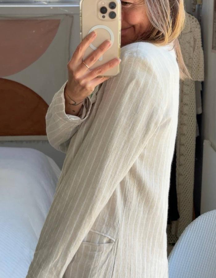 NO LABEL // Striped Linen Blazer // Medium