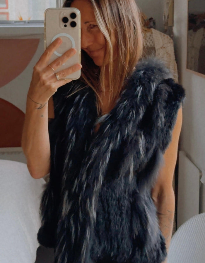 RABBIT FUR VEST // NOIR // Small