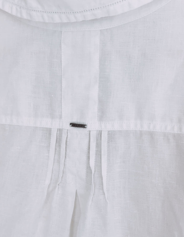 White Linen Shirt // S/M