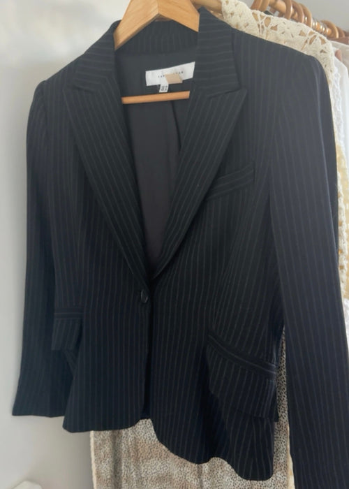 ZARA WOMAN // Navy Pinstriped Suit // Small