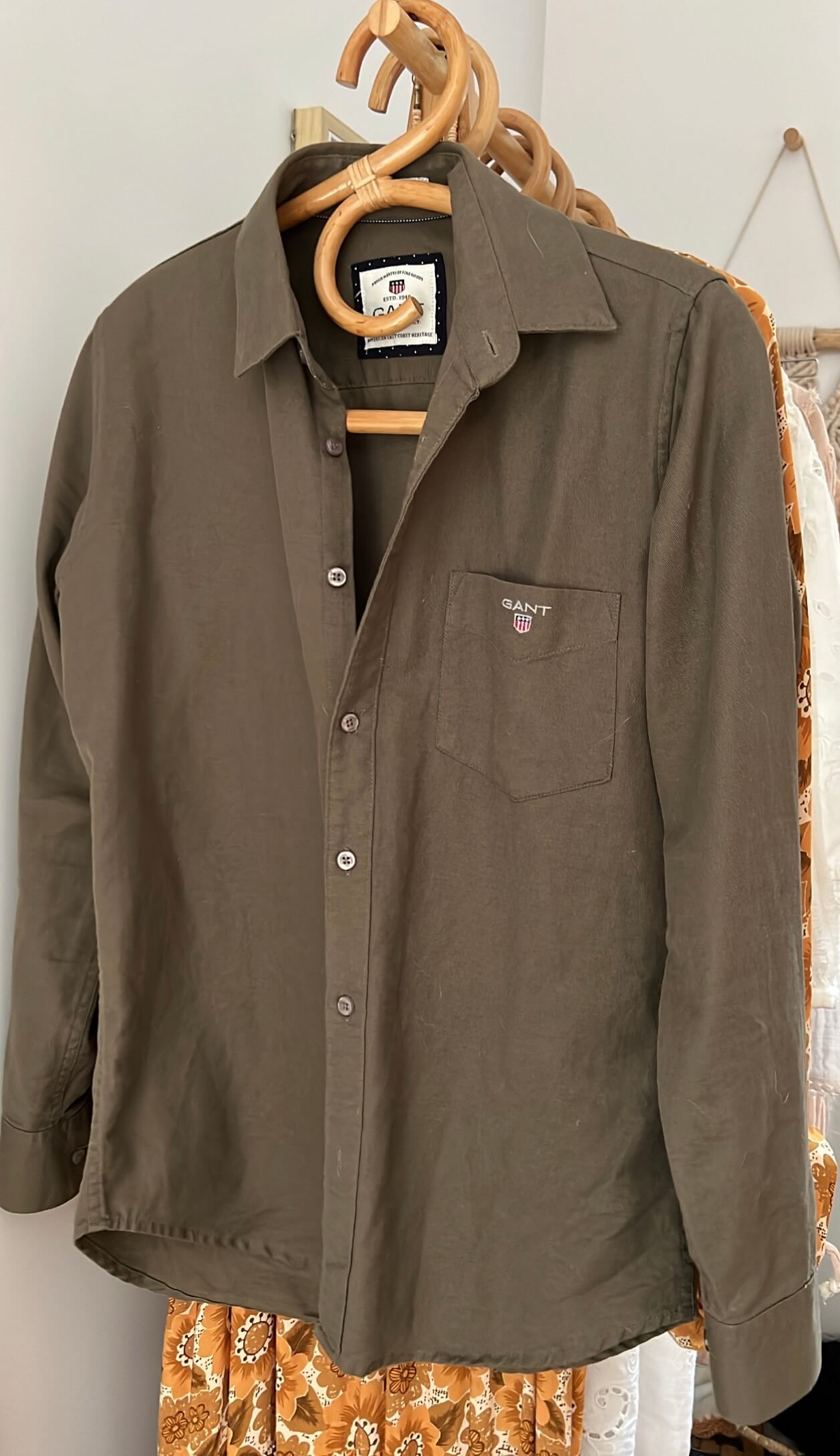 GANT Khaki Green Shirt // small-medium