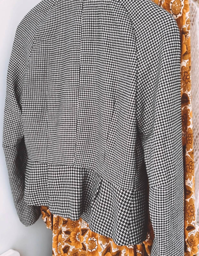 H&M Herringbone Tailored Blazer // EUR 40 (US 10)