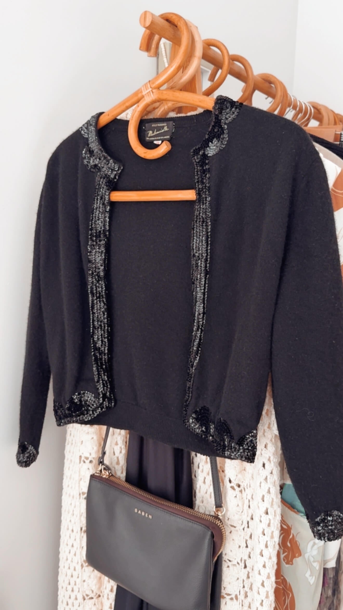 MADEMOISELLE // VINTAGE CROPPED CARDI // ANGORA/LAMBSWOOL // Small (EUR 36)