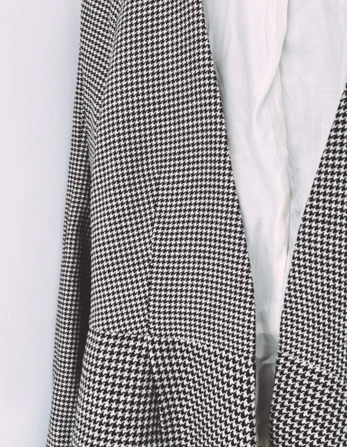 H&M Herringbone Tailored Blazer // EUR 40 (US 10)