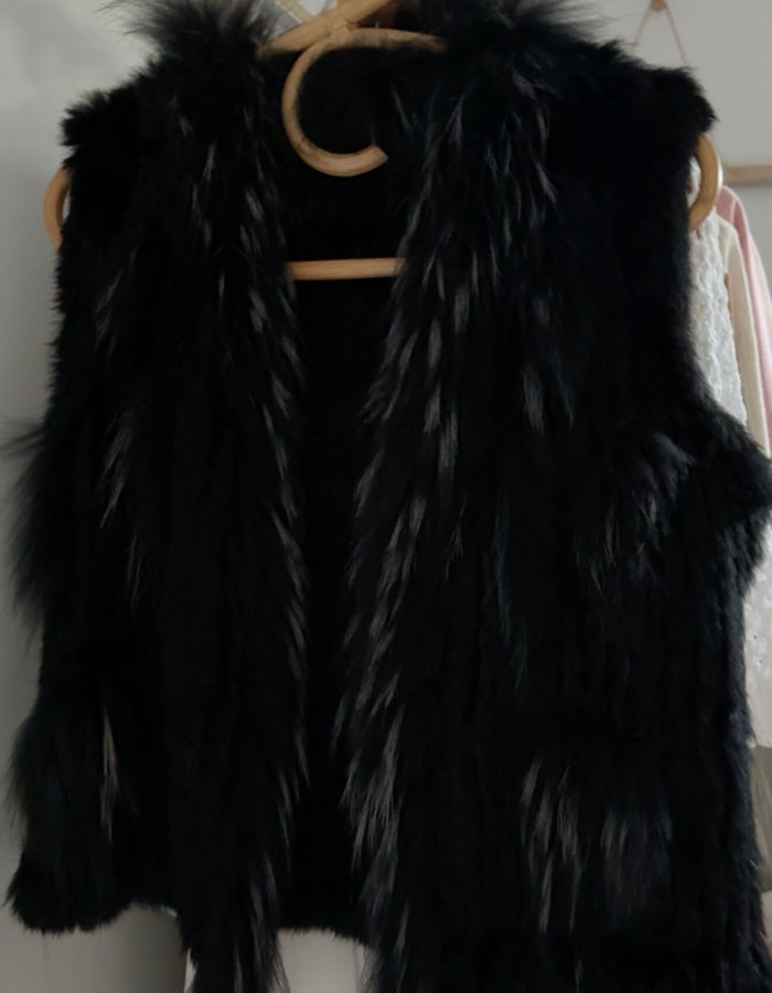 RABBIT FUR VEST // NOIR // Small