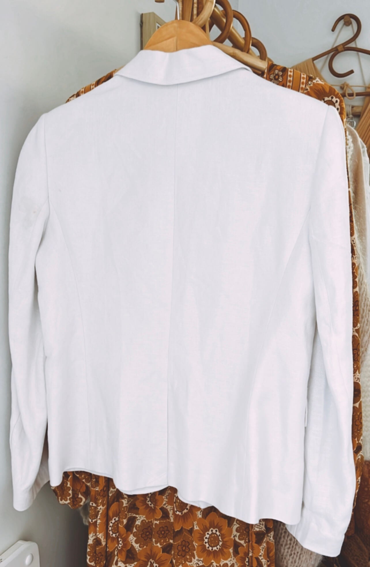 TRENERY White Linen Blazer // Size 10