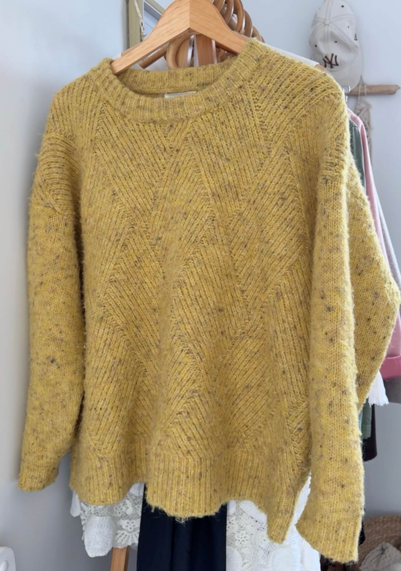 LITTLE LIES // Mustard Crew // S/M