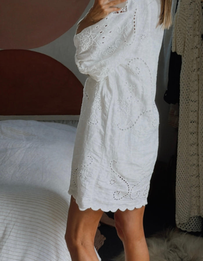 SPELL & THE GYPSY COLLECTIVE // Lala Linen Shift Dress // Medium