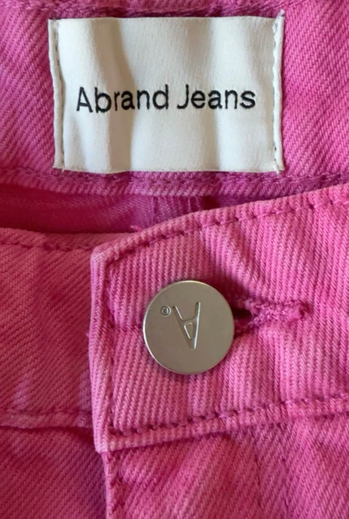 ABRAND // Venice Short // Size 24 (6)