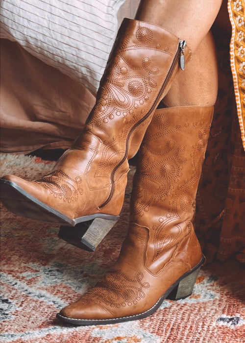 Leather Cowboy Boot // EUR 38