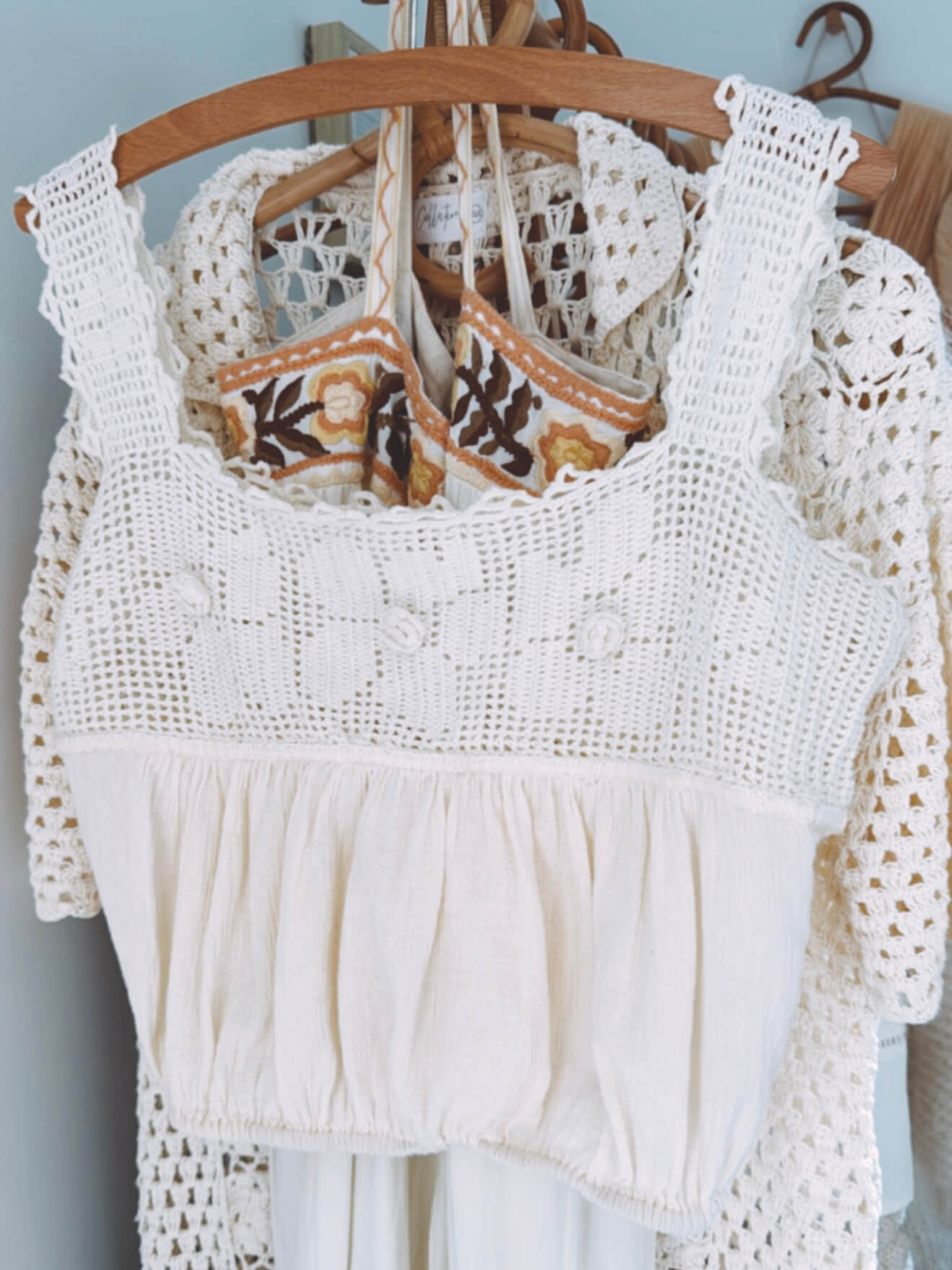 CHASING UNICORNS Crochet Blouse // Cream // Small