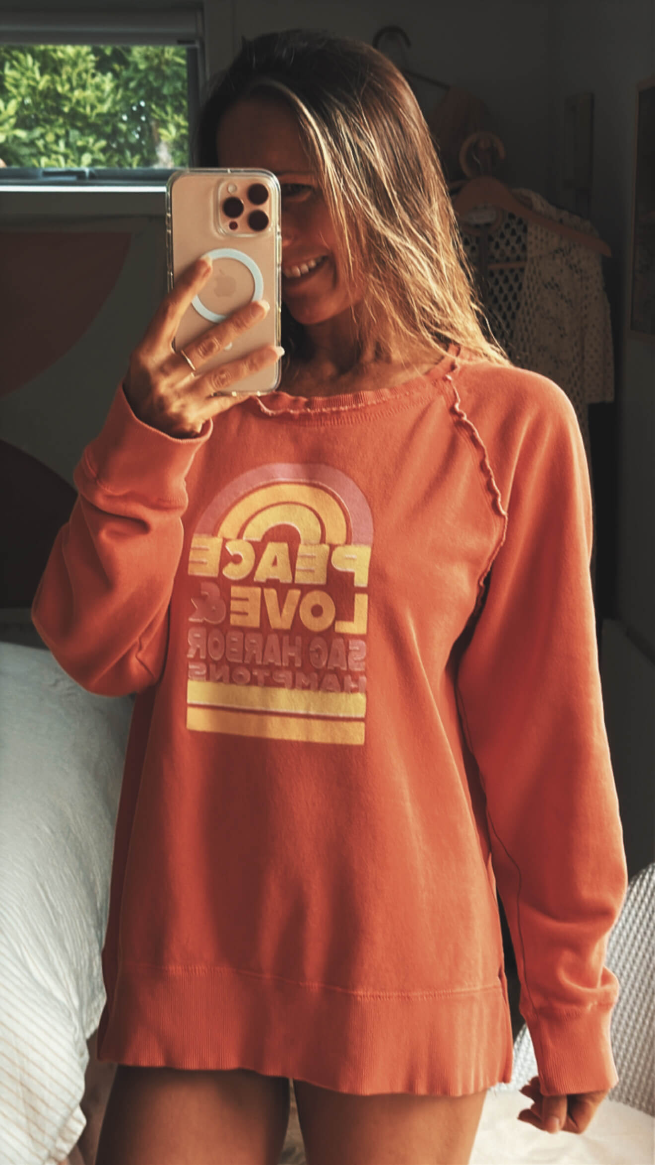 TECHSTYLES - A CALIFORNIA COMPANY Peace Love Sweatshirt // Orange // XL