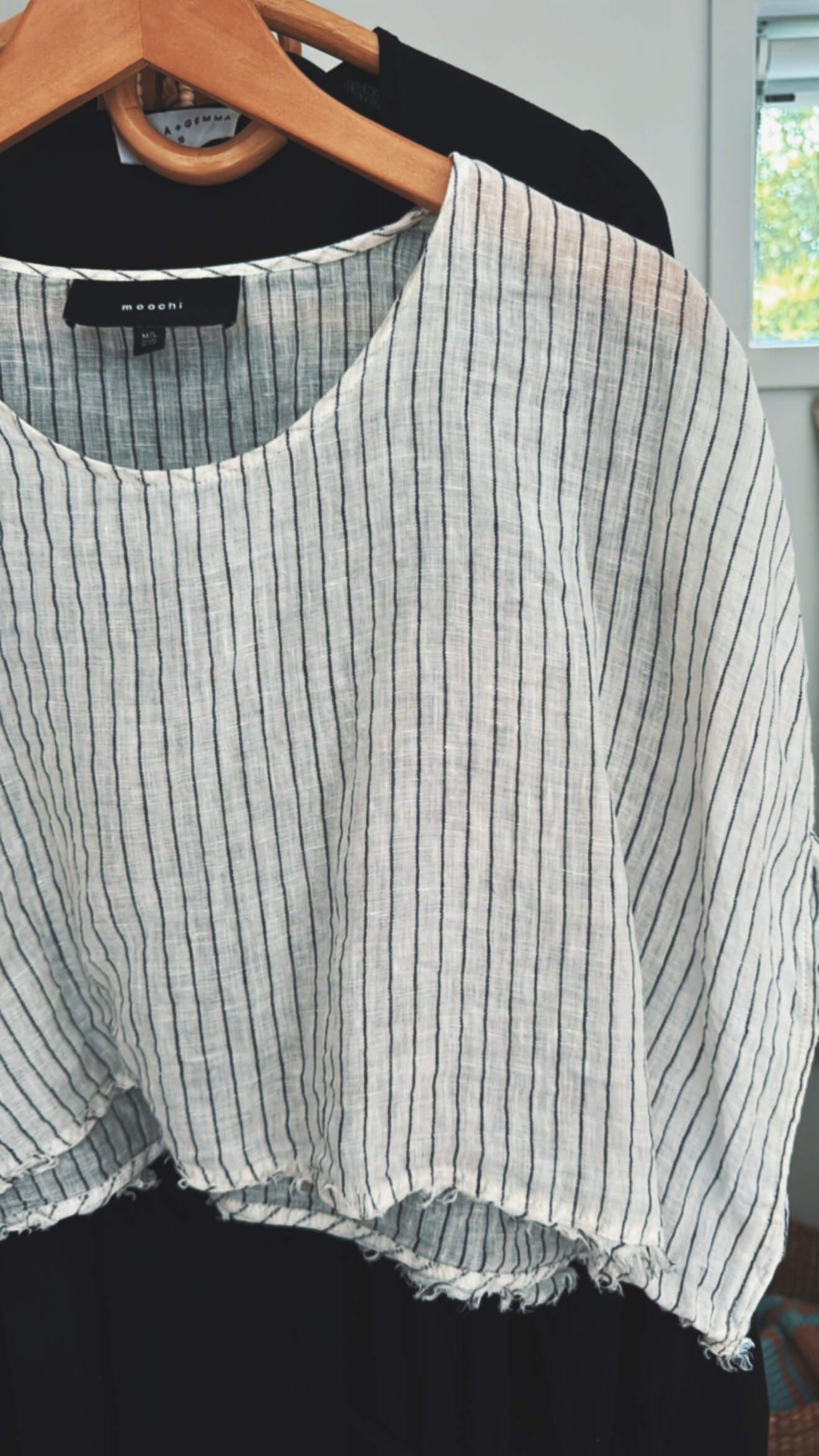 MOOCHI Striped Linen Cropped Blouse // M/L