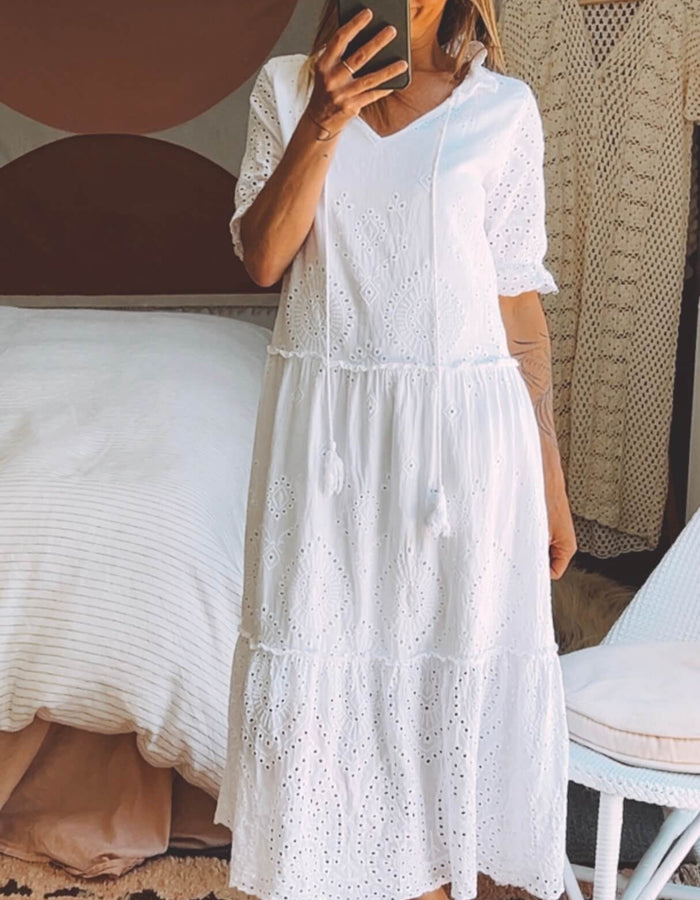 White Cotton Broderie Anglaise Dress // Small