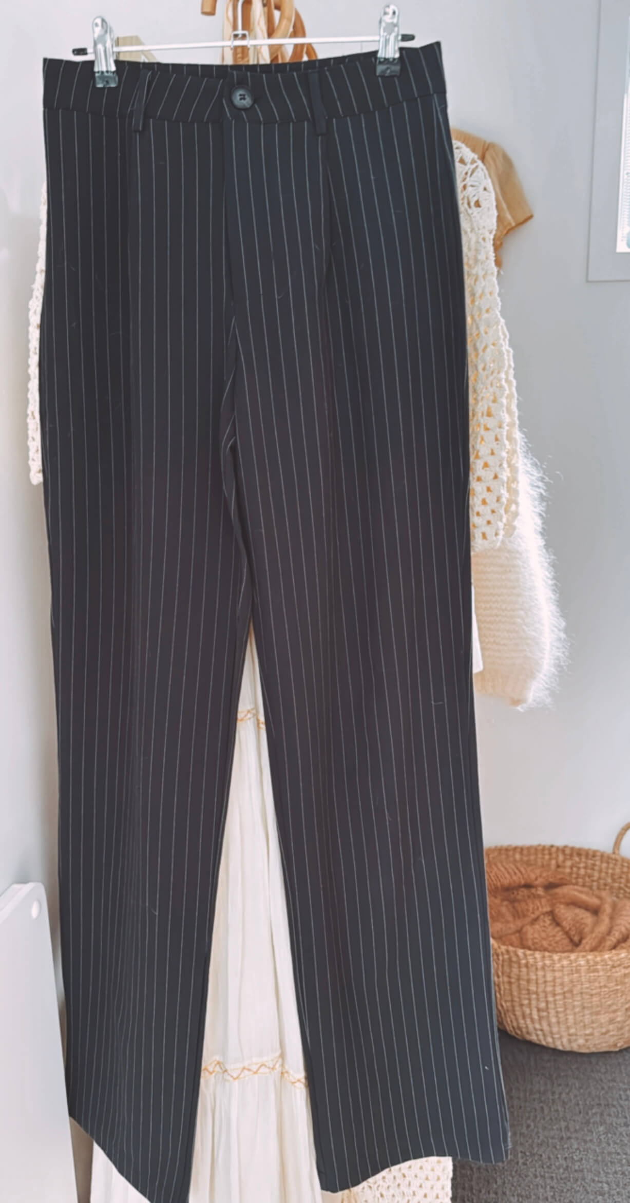 PRINCESS POLLY Pinstriped Pants // Dark Navy // Size 8