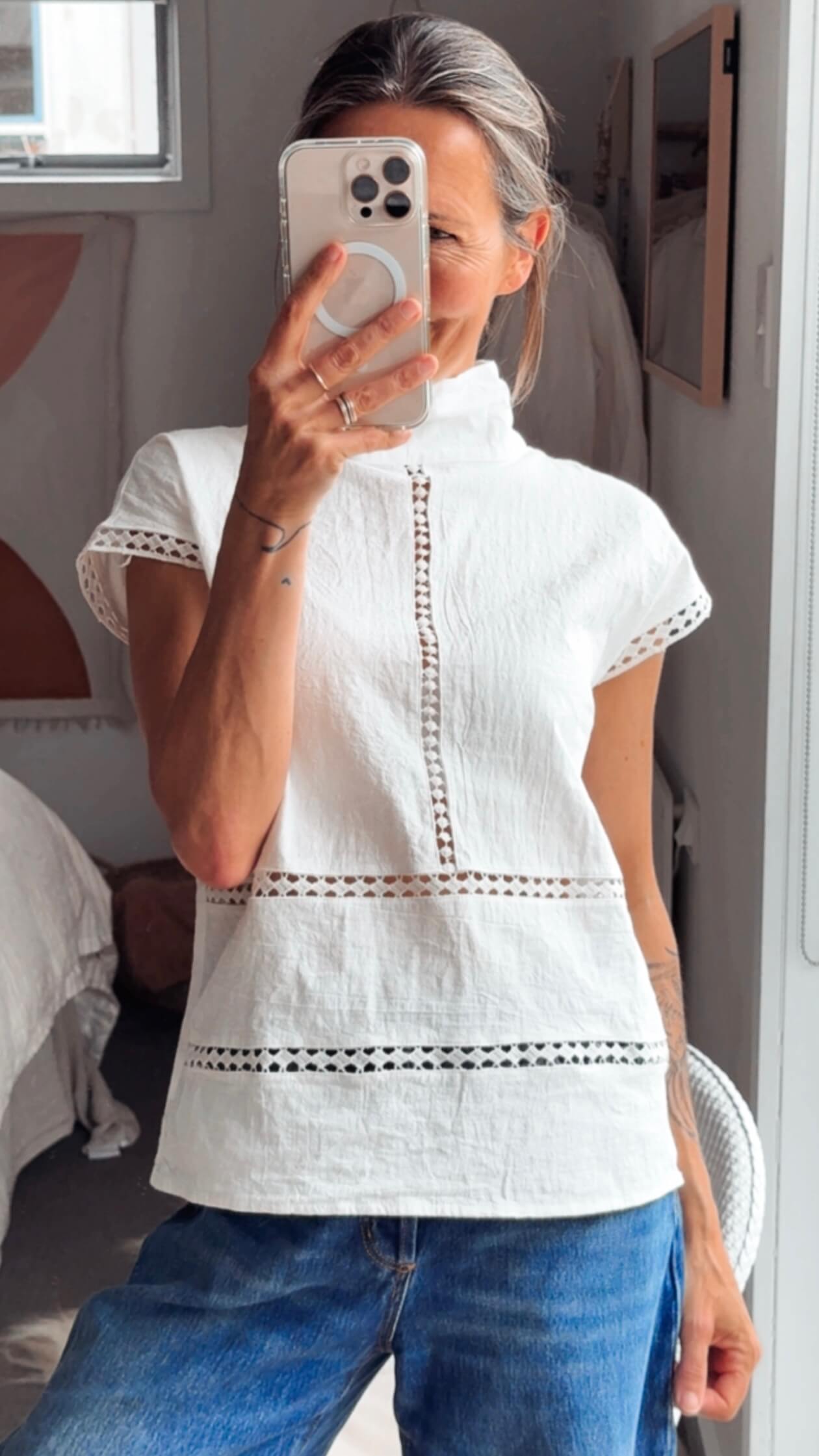 WHITE COTTON // Mandarin Cut-Out Blouse // Small