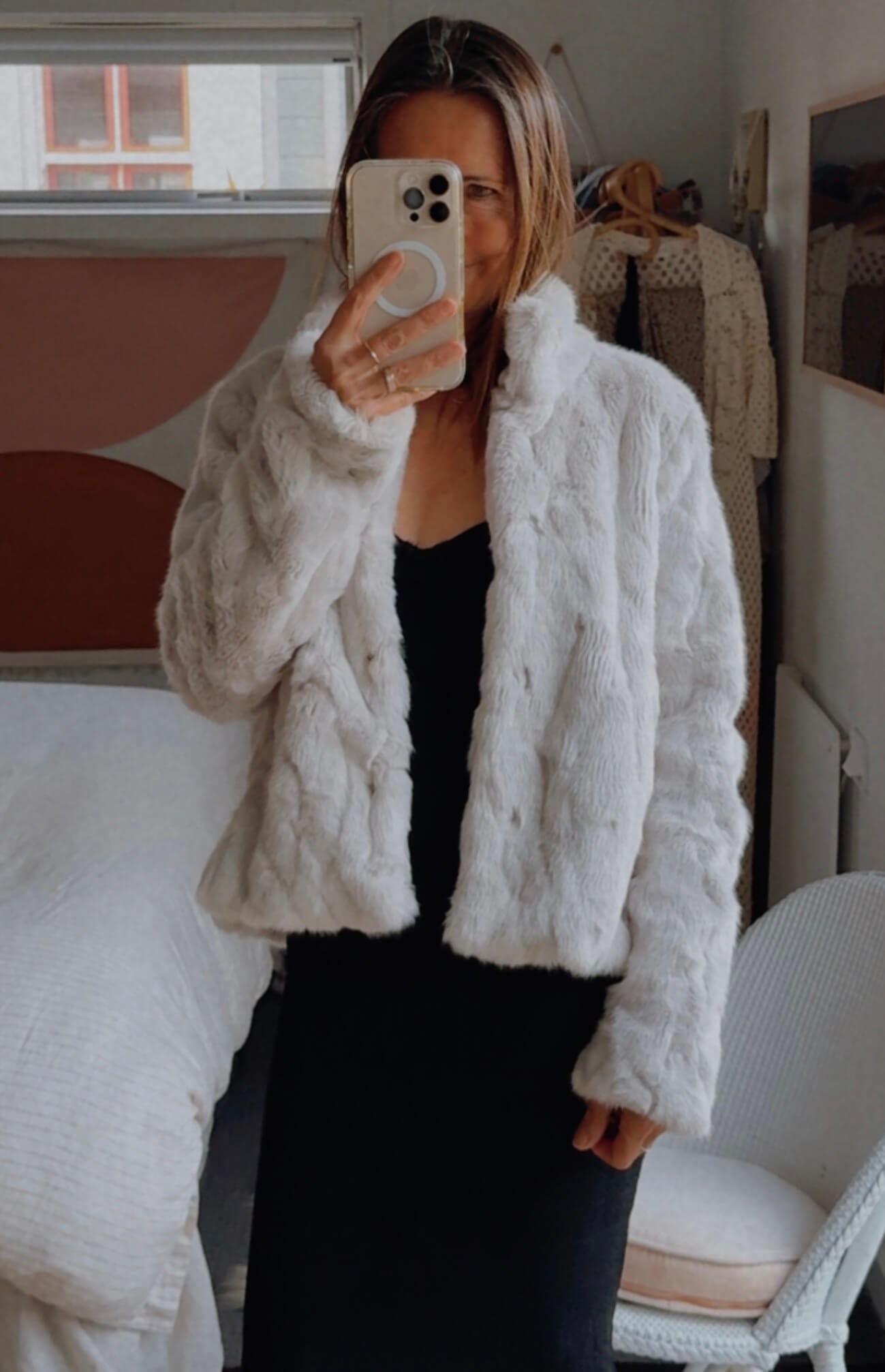 PAGANI // FAUX FUR JACKET // SILVER FOX // XS (would fit large 8)