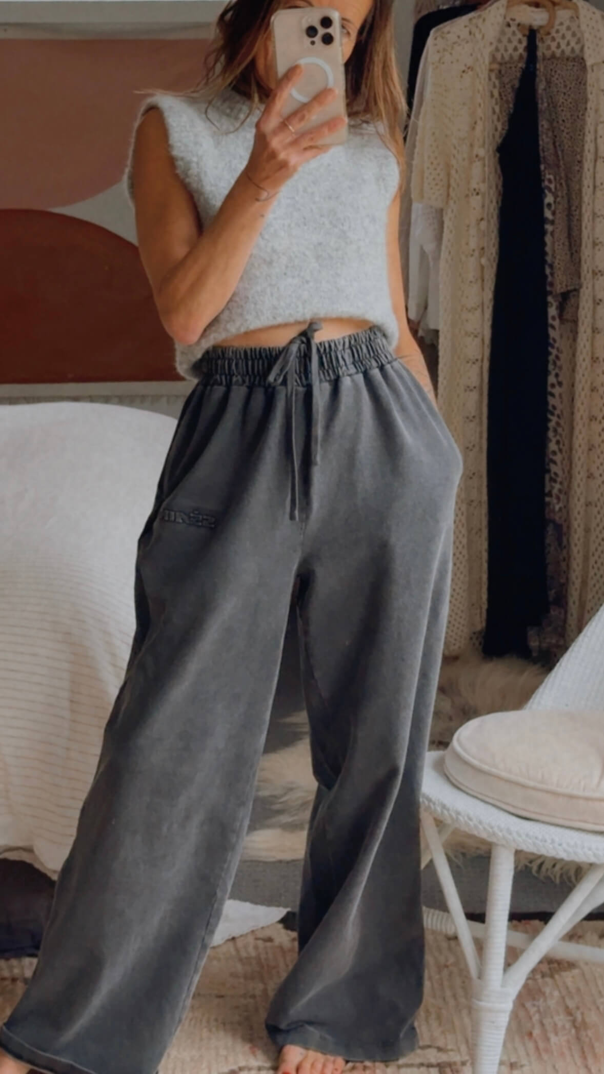 SŚAINT // ACID WASH TRACKPANT // CHARCOAL // XS/S