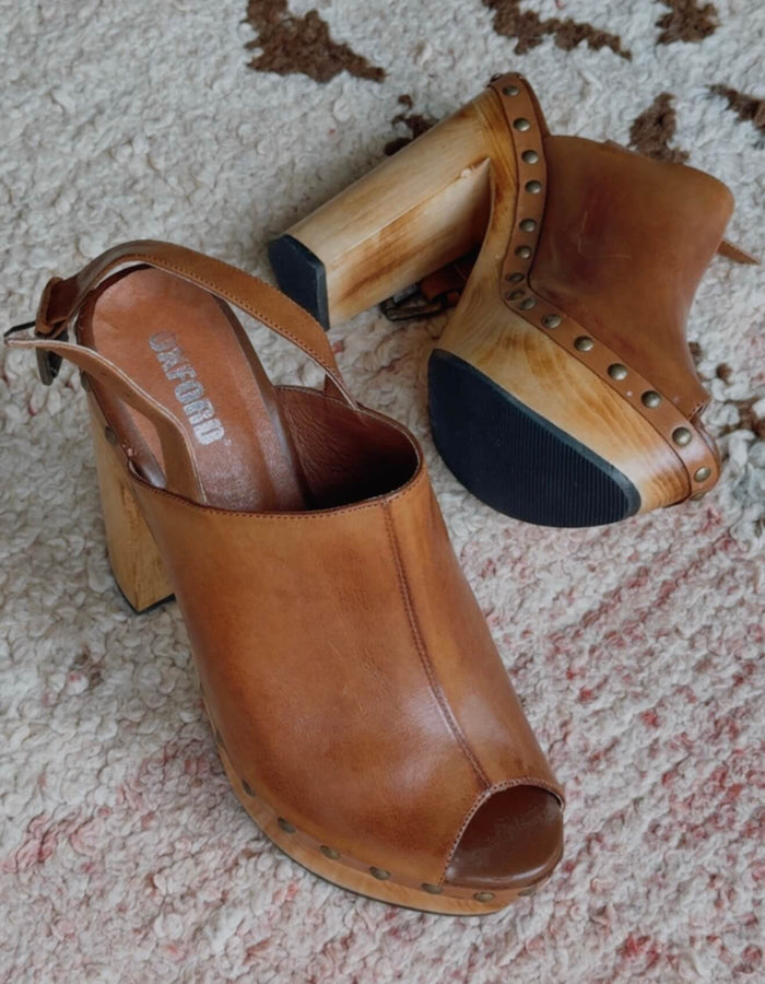 OXFORD // Tan Leather Heels // Size 38/8