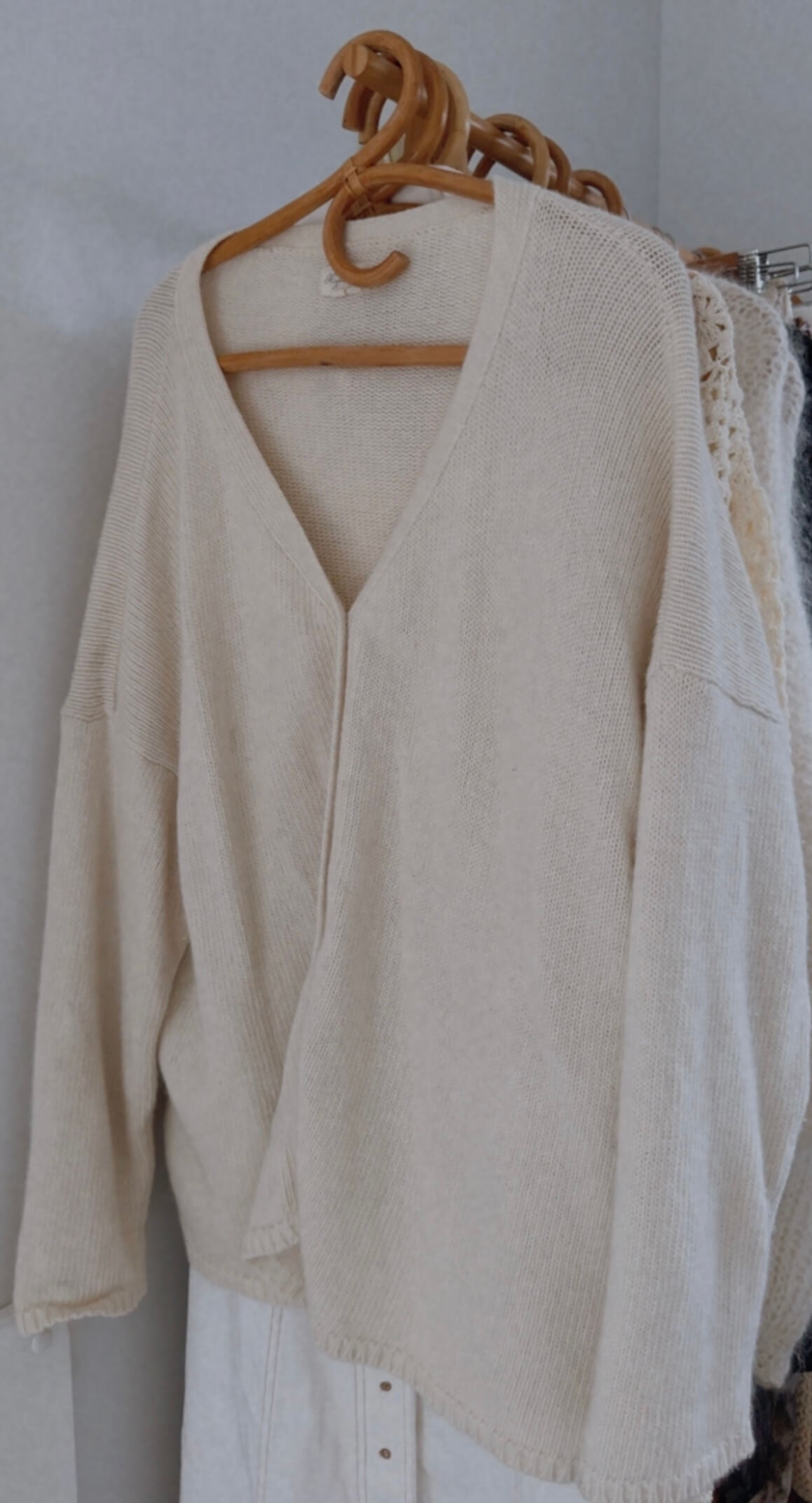 MEG BY DESIGN // Oversized Pure Wool Cardi // Cream // Free Size