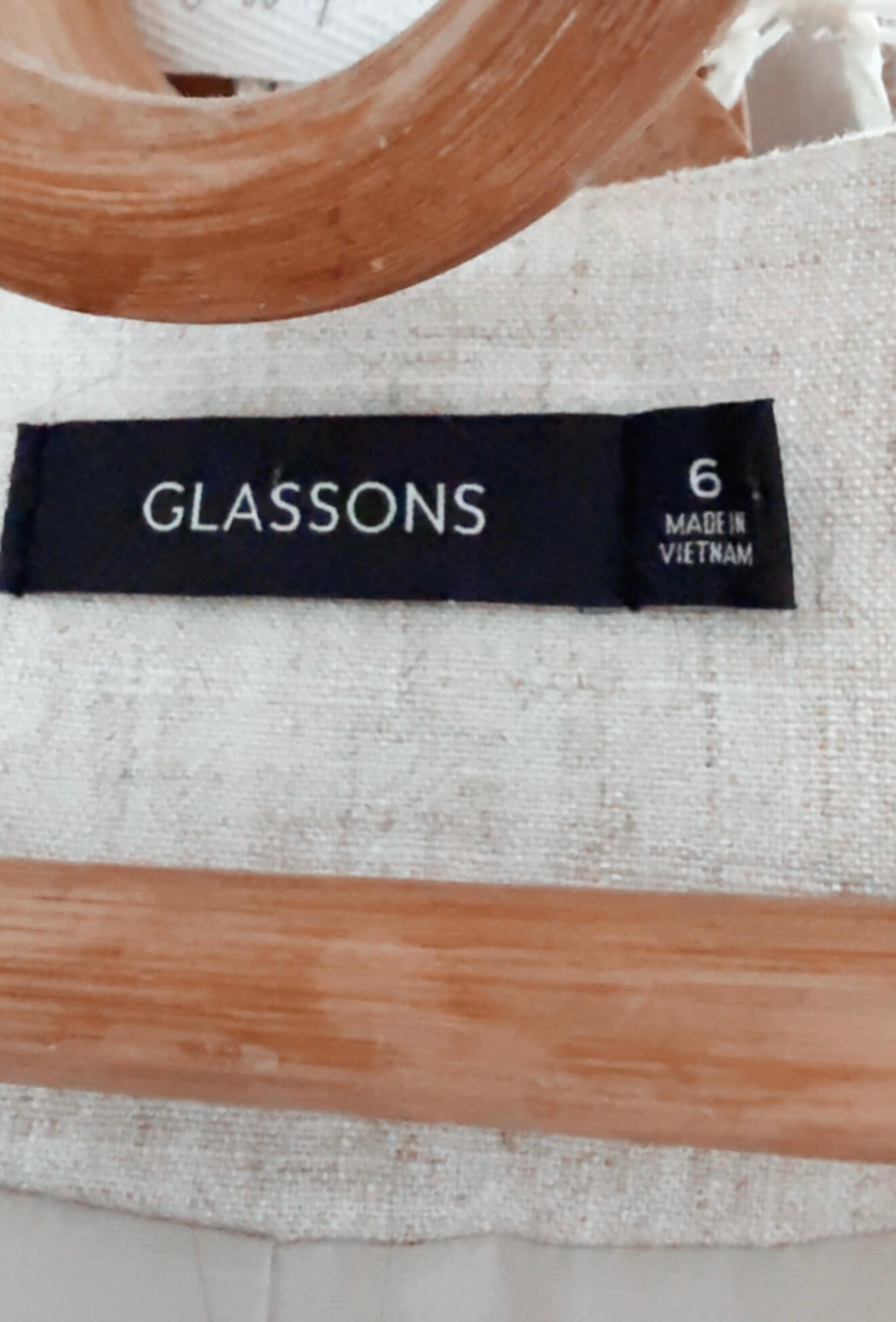 GLASSONS // Oatmeal Linen Vest // Size 6