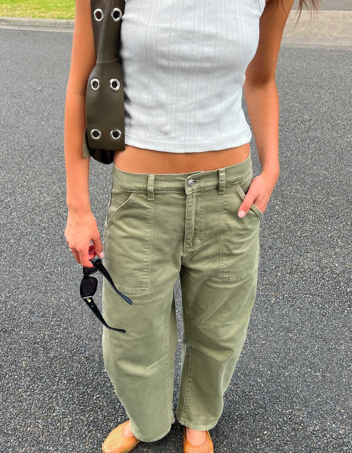 ROLLA'S // Gigi Barrel Trade Jean // DRILL SUMMER OLIVE // Size 30