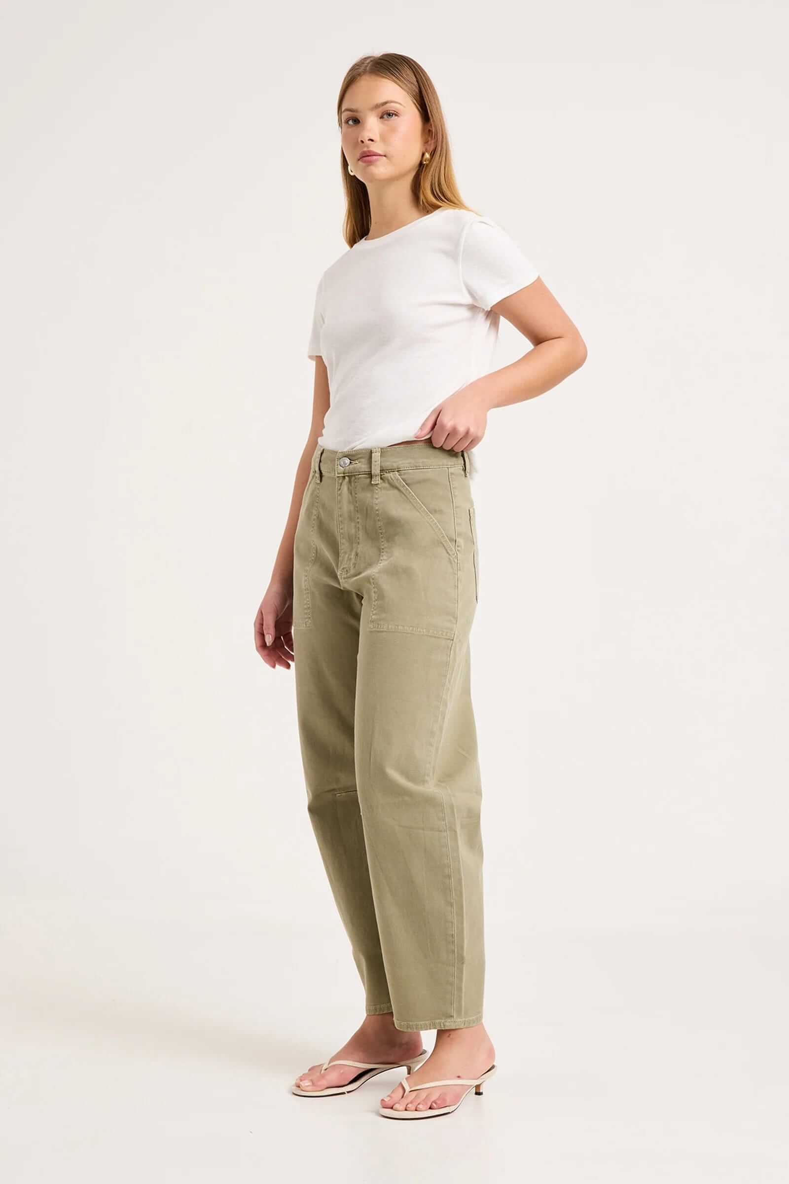 ROLLA'S // Gigi Barrel Trade Jean // DRILL SUMMER OLIVE // Size 30