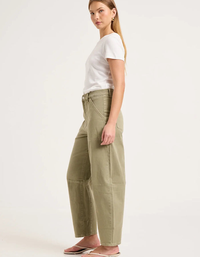 ROLLA'S // Gigi Barrel Trade Jean // DRILL SUMMER OLIVE // Size 30