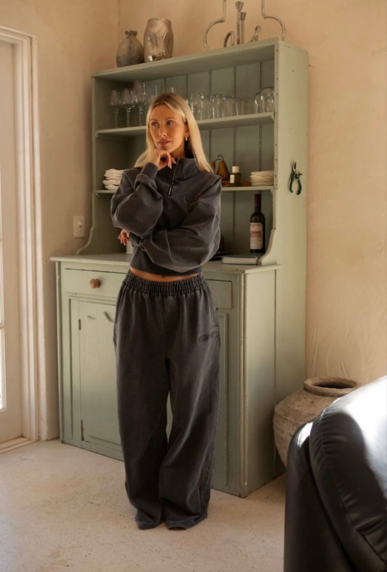 SŚAINT // ACID WASH TRACKPANT // CHARCOAL // XS/S