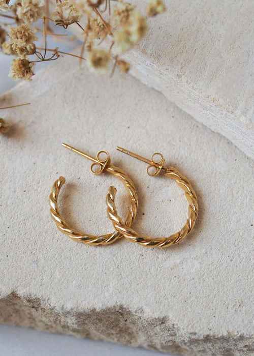 LUNA + ROSE // The Hudson Twisted Hoops // 18 kt Gold