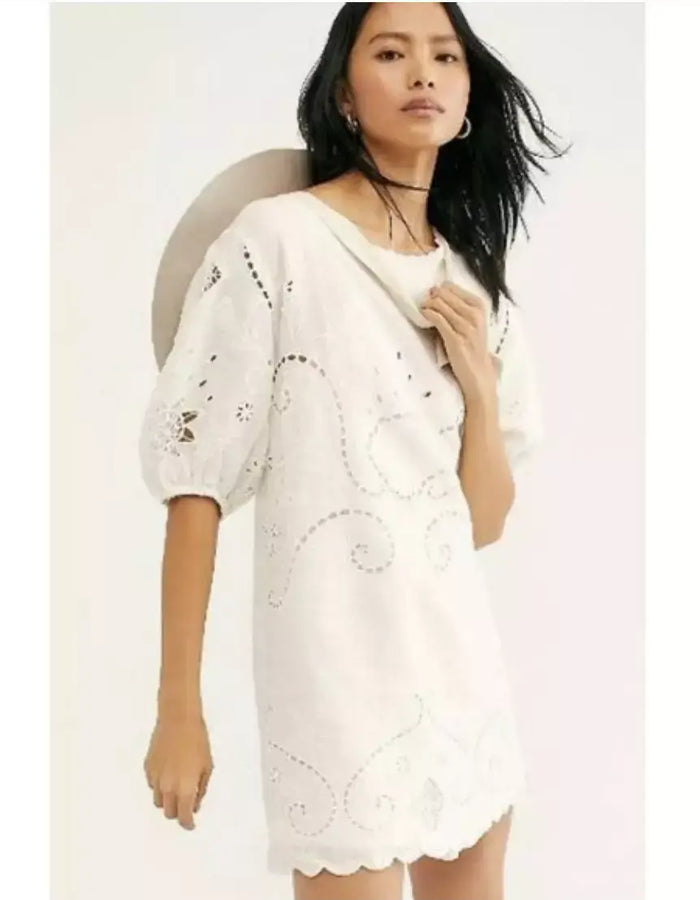 SPELL & THE GYPSY COLLECTIVE // Lala Linen Shift Dress // Medium