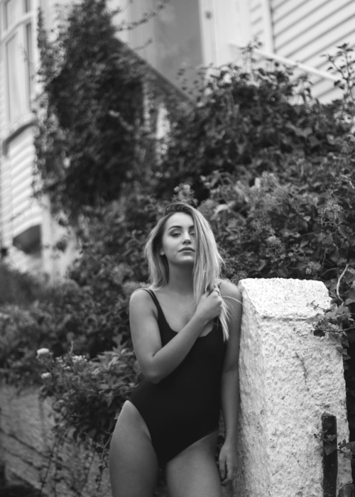 Tracey One Piece - Black