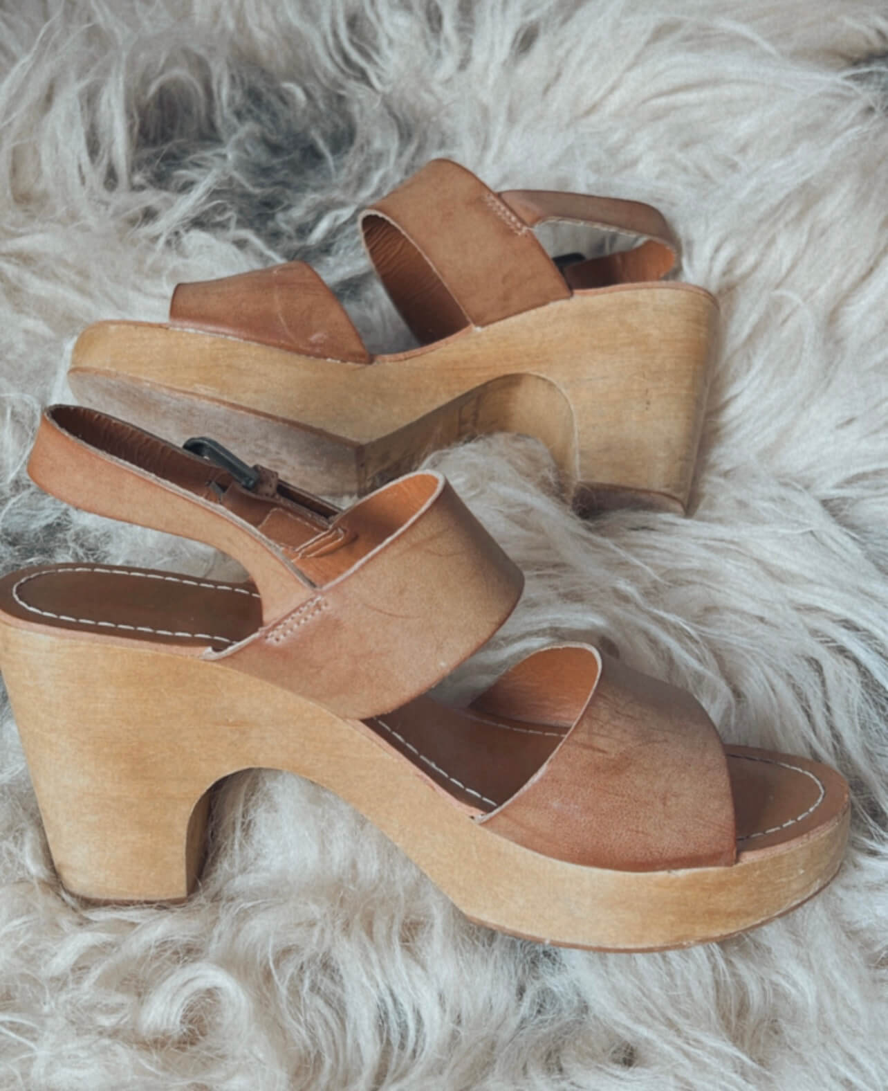 Tan Wooden Heeled Sandals // Size 40