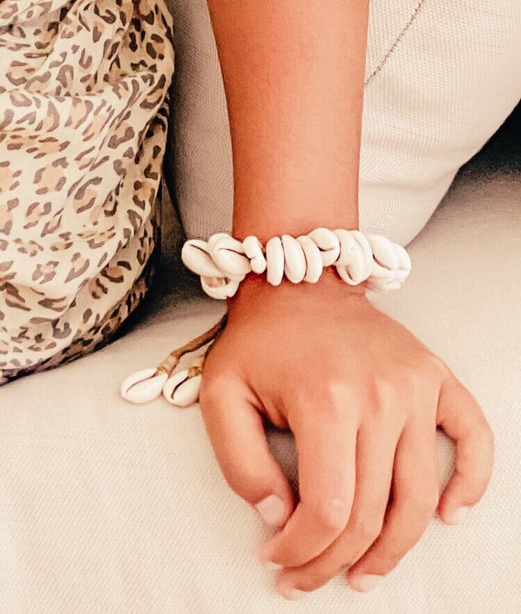 Gili Shell Bracelet // One Size